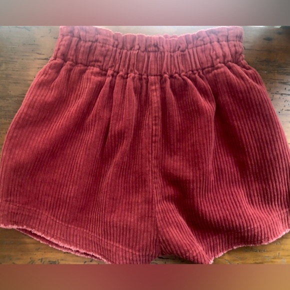 VICI Etophe studio paper bag, high waisted corduroy shorts w/pockets small. - Picture 7 of 15